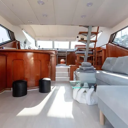 Yacht Evasion - Bateau Insolite * La Rochelle (Charente-Maritime)