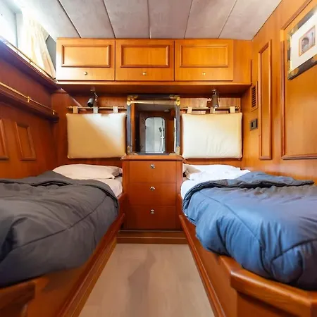 Yacht Evasion - Bateau Insolite Botel